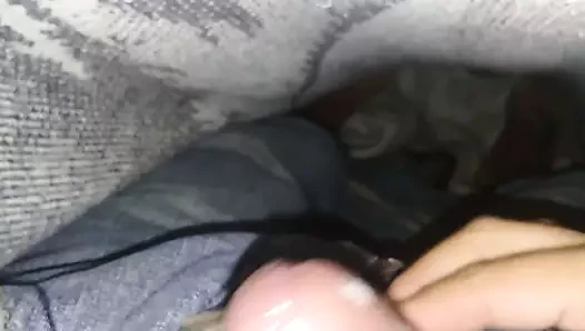 Her gün mastürbasyon yaparım, emerim.