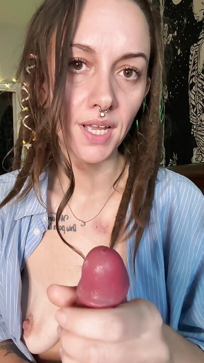 Clip sexting - xuất tinh cho tôi bố