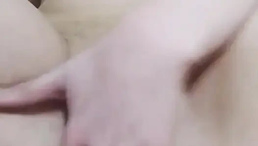 Masturbating My Pussy Until It's Creamy