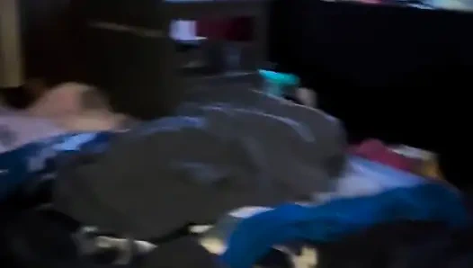 Рыжая горячая жена на коленях для минета с глубокой глоткой большого члена