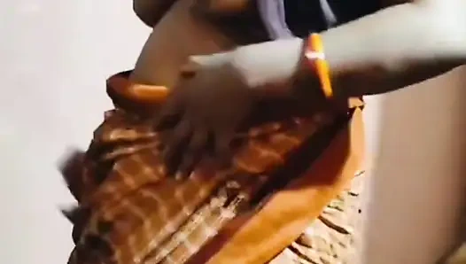 Jija ji mujhse milne aaye holi main aur apna lund chuswaye aur meri gand bhi mare