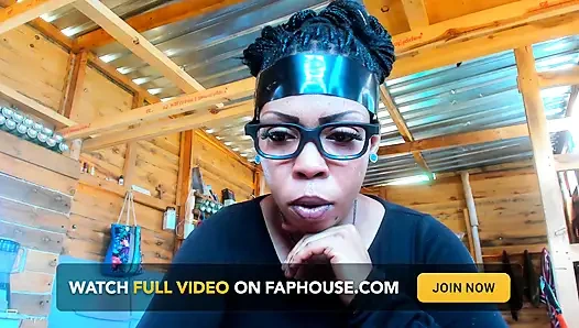 Role-play, Alien Woman with Big Ass Lands on Earth...