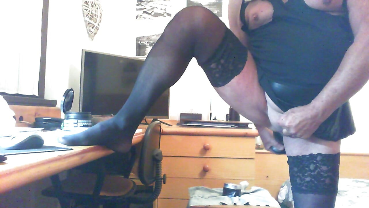 transsexual kassy54 plug na minha bunda