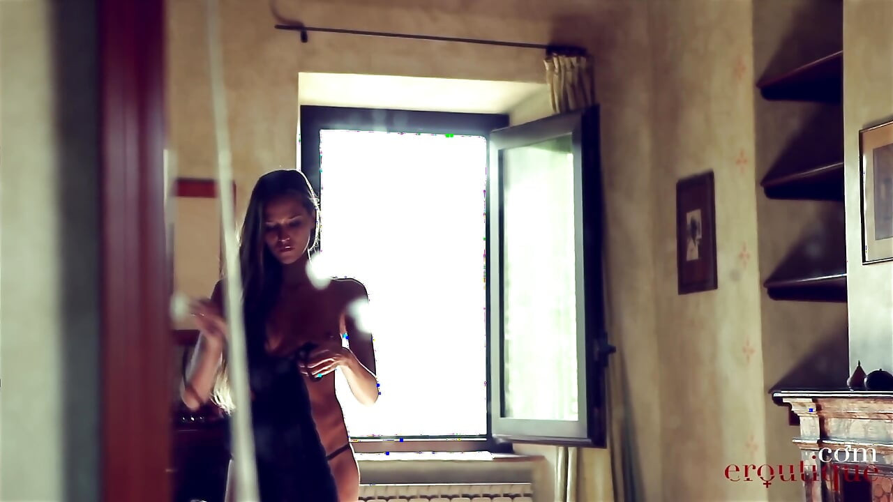 Sylvie Deluxe - You Are Beautiful Part 1