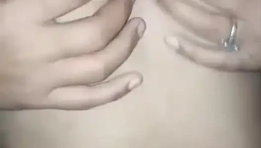Ateşli kız hai meri üvey kız kardeş
