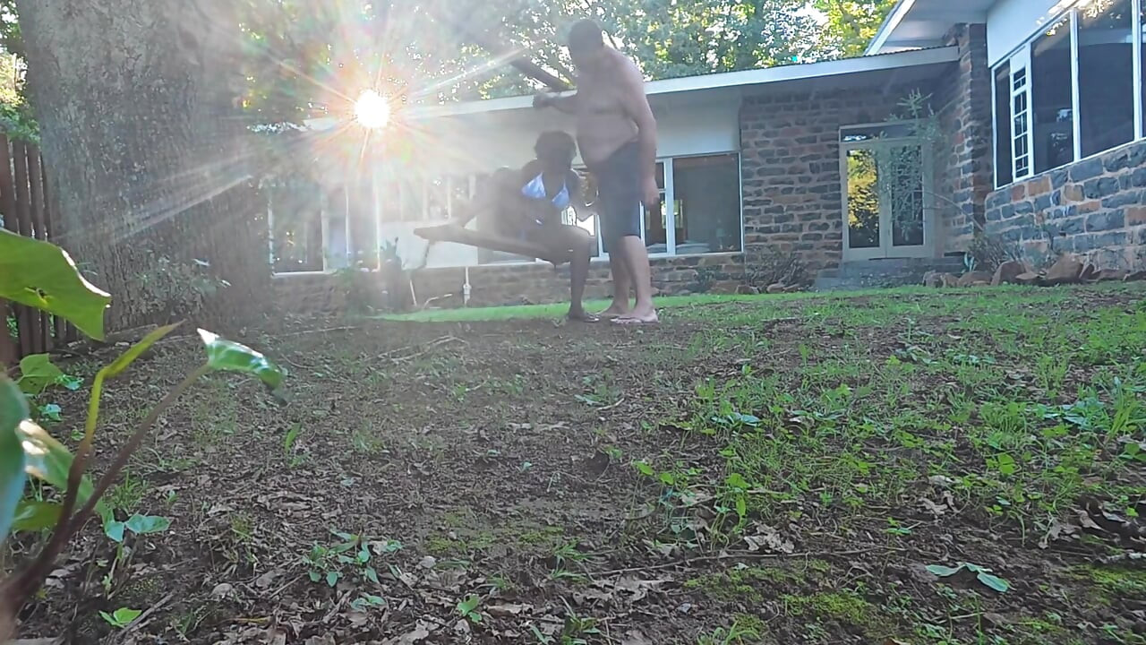 Das Feuerholz, das es nie zu hause gemacht hat