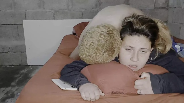 blowjob and vaginal sex to sweet teen