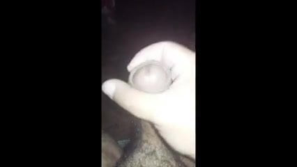 Jugando con mi verga