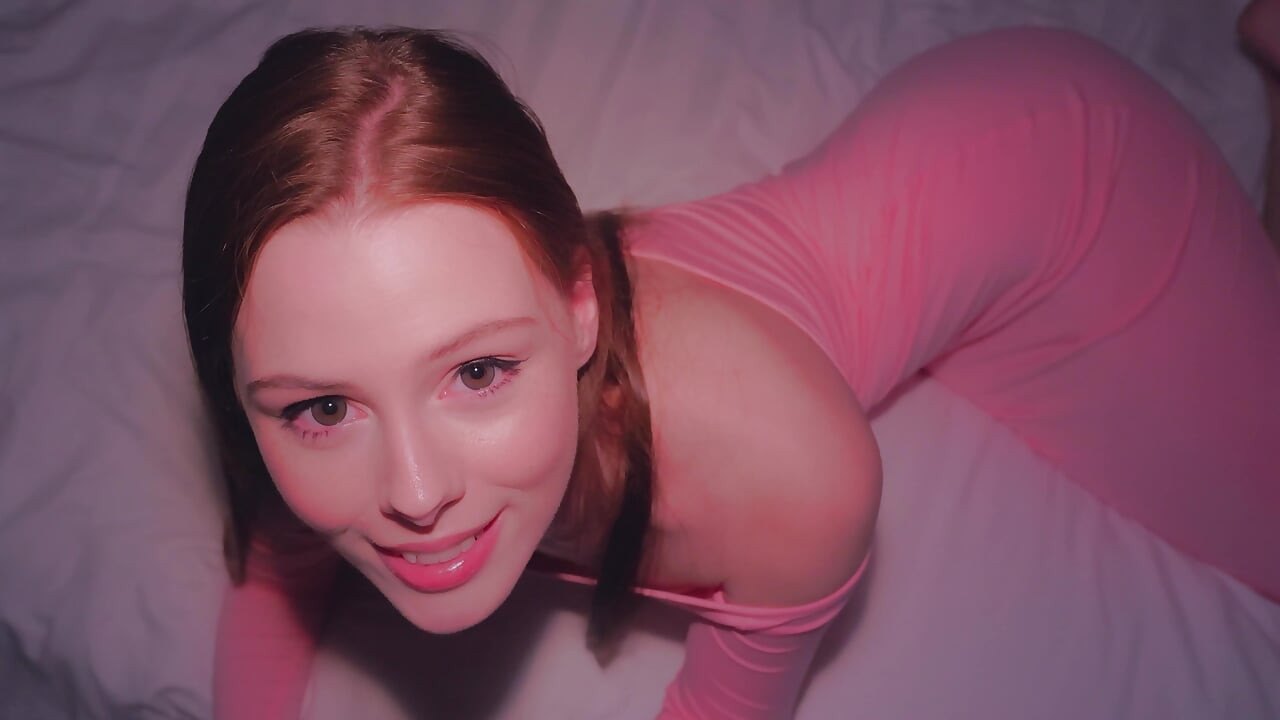 Rom QueenがWiFiを口実にシャイオタクとハード視点でセックス