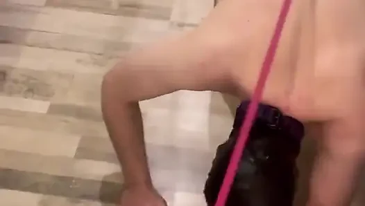 Anal, yeni bir oyuncağı test ediyoruz...
