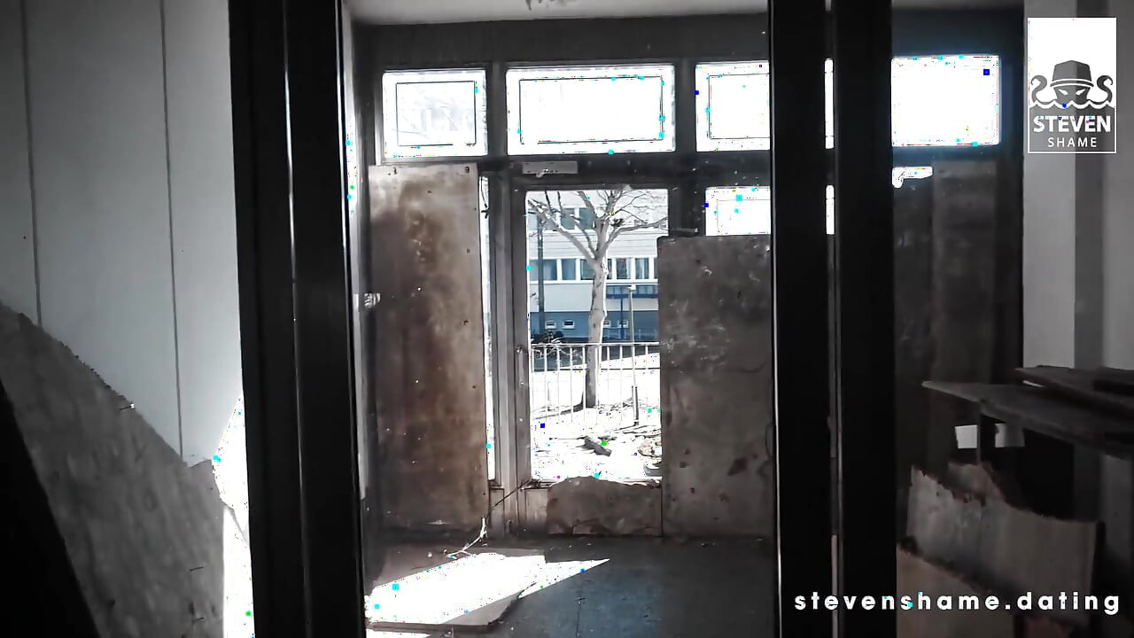 Cztery laski lubią akcję walenia cipki! StevenShame