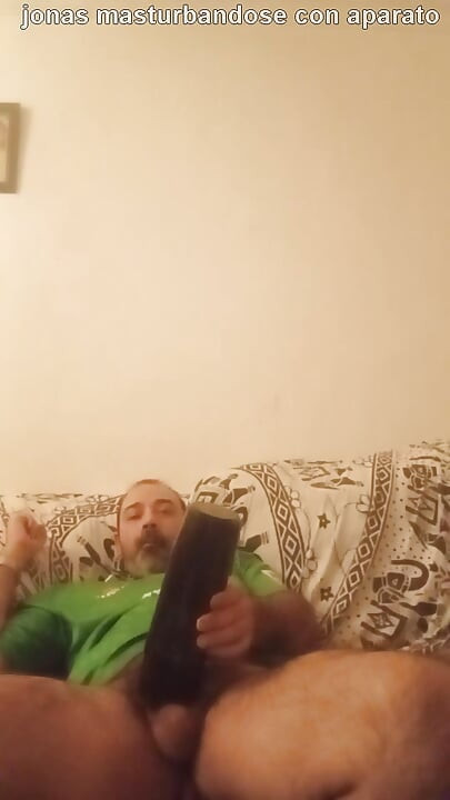 Jonas ช่วยตัวเองกับ Bribrador