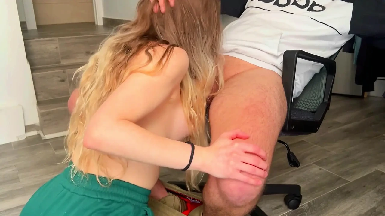 Busty Stepsister Surprises Me with the Best Blowjob