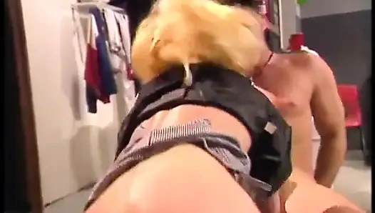 Dude with big dick licks and fucks the pussy on this stunning blonde bombshell