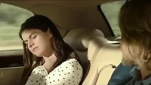 Alexandra Daddario, scène de sexe torride