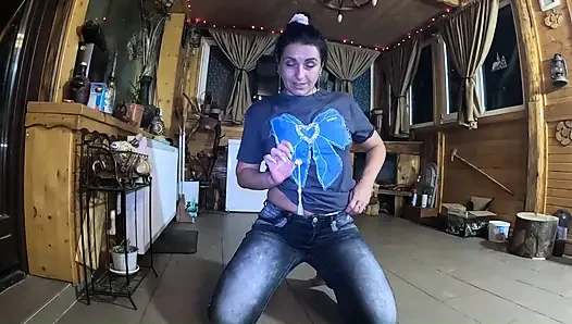 Tight Jeans Dance Slut Gagging Facefuck & Cum on My Tangas