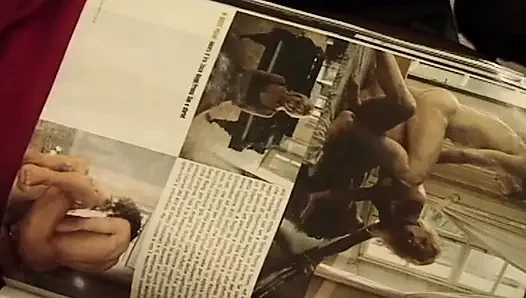 Azgın orta yaşlı seksi kadın gırtlağına kadar alıyor ve vahşice kalın yarağa biniyor