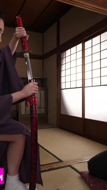 丰满的Yakuza女性宿命大屁股和奶子被日本大师和黑人壮男蹂躏 - 内射双插奖励 |剪辑 2