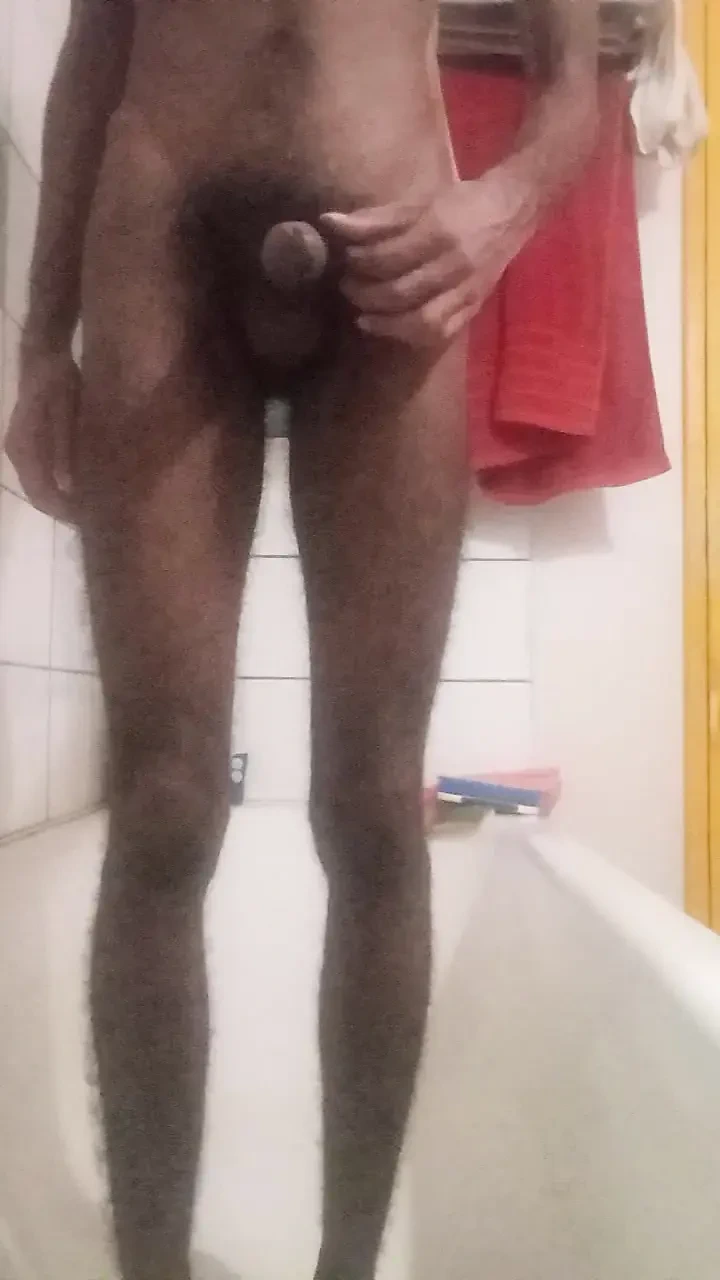 吉姆撸管并爆炸了一大负载