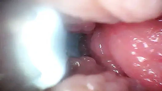 Aşırı yakınlık izleyiciyi aktif, aç bir katılımcıya dönüştürüyor