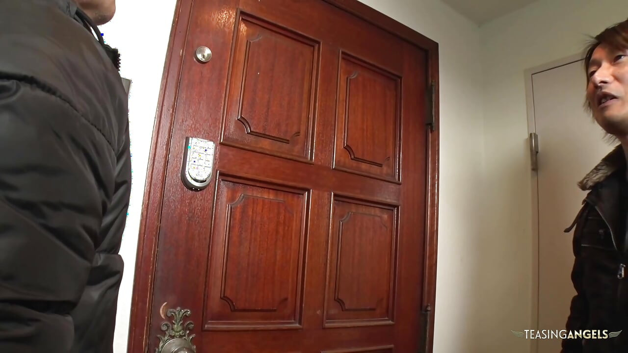 An Asian sex worker aroused a man and brought him to orgasm by stimulating his penis with her breasts