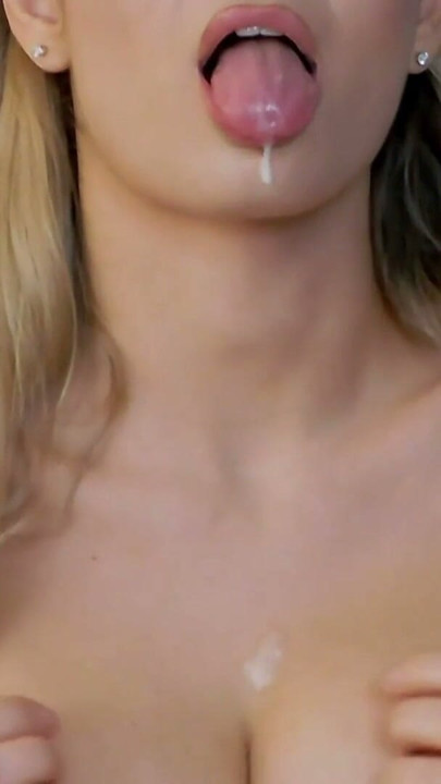 Completely Naked, HelenWald comes close to orgasm by the vibes of the viewers in her free show. Full orgasm in gold show. You ar | Clip 1