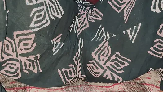 Chut khudayi aur chatayi de saath saath