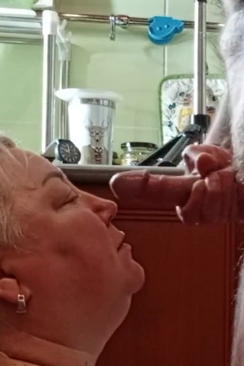 I Fuck My Mother-in-law in My Mouth, Cum on Her Face and in Her Mouth with Cum Swallowing