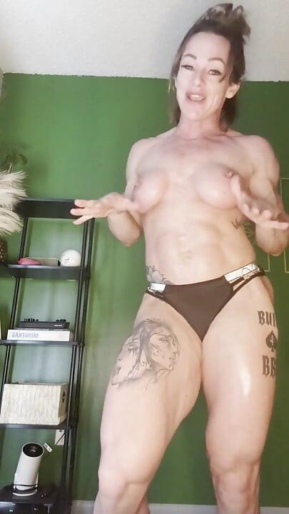 Naked News with Simone Steele Part One