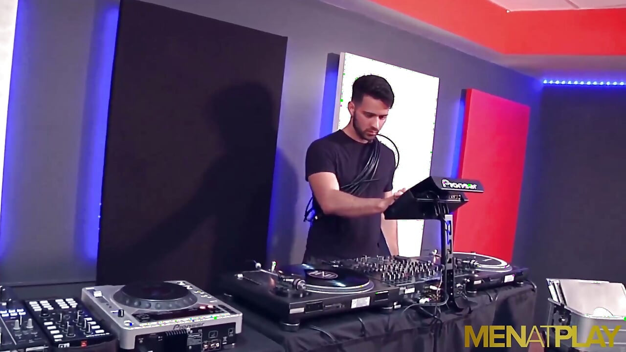 MENATPLAY - Latino Robbie Rojo anal fucked by Antonio Miracle