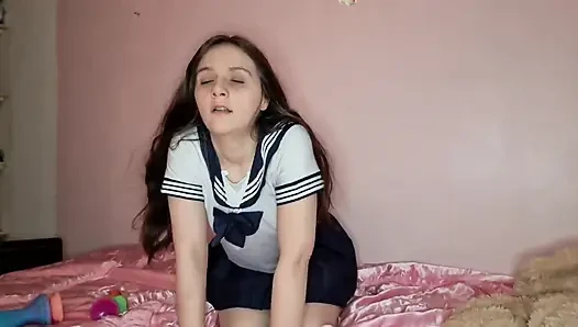 Masturbation Mit Dildo, Spanking, Klatschschläge Auf Die Brüste..; Das Alles Zu 100 % Im Amateurmodus