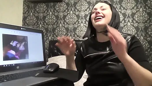 Çirkin kaltaklarınızı aşağılıyor