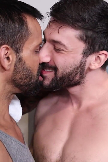 Menover30 - Older Bearded Hunk Gets Fucked by a Monster Dick