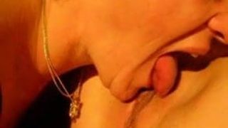 mature...amateur lesbians suck and love pussy