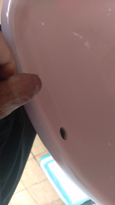 Dick pissing very hard | Clip 2