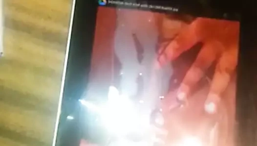 Beni ağır çekimde bir cum haraç yapıyor