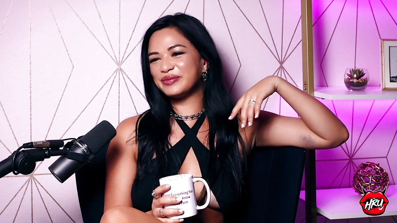 From Preacher's Daughter to Rising Star: Scarlett Alexis Opens up