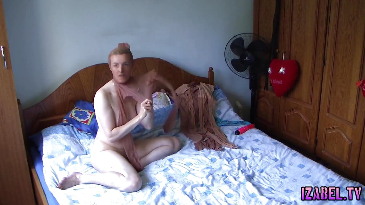 Mature total encasement dildo masturbation