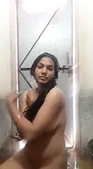 Desi dancing nude bath