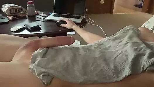 Großer schwanz, cumshot