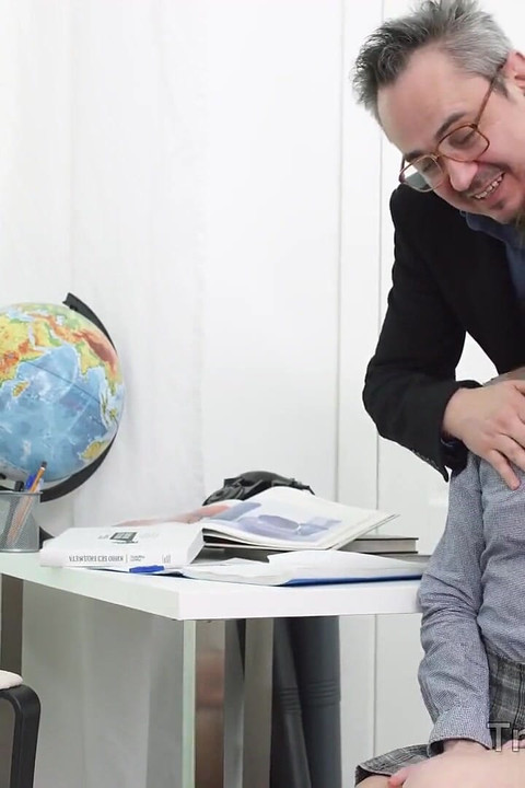 Ginger Cutie Teases an Experienced Stud with Her Fresh Body