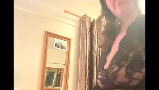 Vollbildliche Originalansicht Von Zungenanal Und Ritt