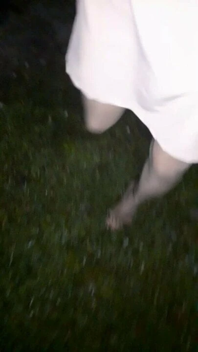 Crossdresser walk in heels night