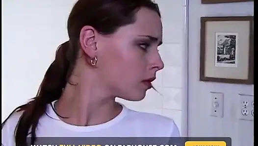 Секреты молодых...