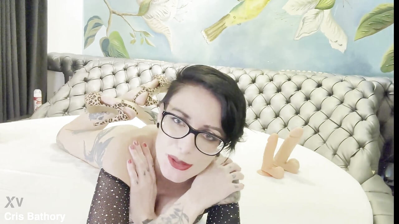 Piće za Cris Bathory