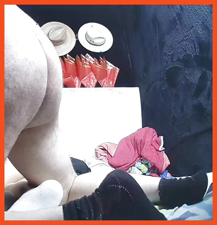 MINHA AMANTE MIA GOSTA DE SEXO ORAL ANTES DE FAZER SEXO ANAL