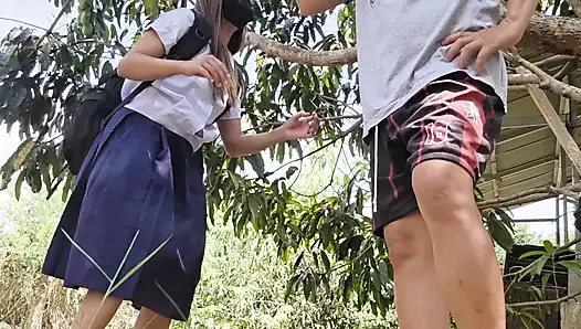 18 YAŞıNDAKI MASUM ÖĞRENCI ÜVEY BABASı TARAFıNDAN KANDıRıLıYOR