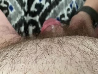 Brudna żona dziwka wysysająca spermę z mojego małego kutasa