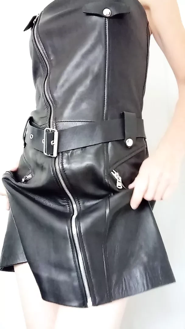 J'veux du cuir