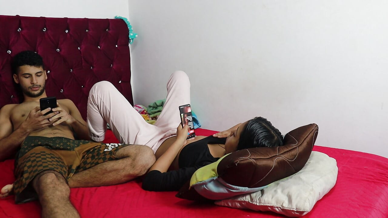 My beautiful brunette roommate friend was on her cell phone, I started to tease her little by little until she fell into my seduction and we ended up having a hard time.